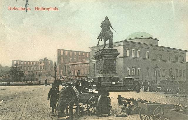 hoejbro-plads-postkort-med-det-andet-christiansborg-afsendt-i-1909