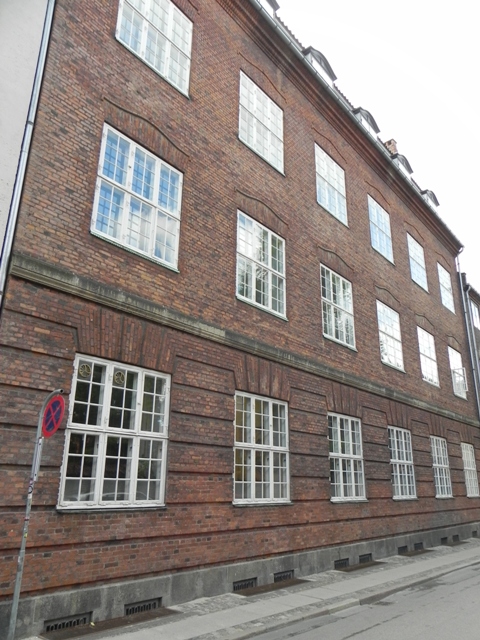 sankt-peders-straede-5-13-15-studiestraede-6-6-her-nr-13