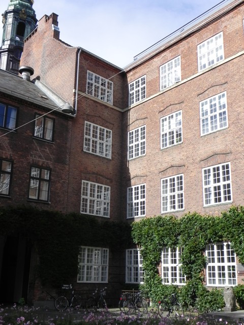 Sankt Peders Stræde 5-13-15-Studiestræde 6 - 6 - med Studiegården