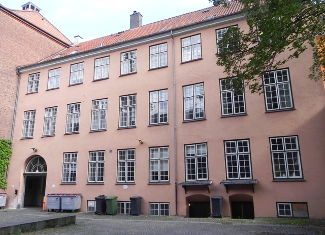 sankt-peders-straede-5-13-15-studiestraede-6-9-med-studiegaarden