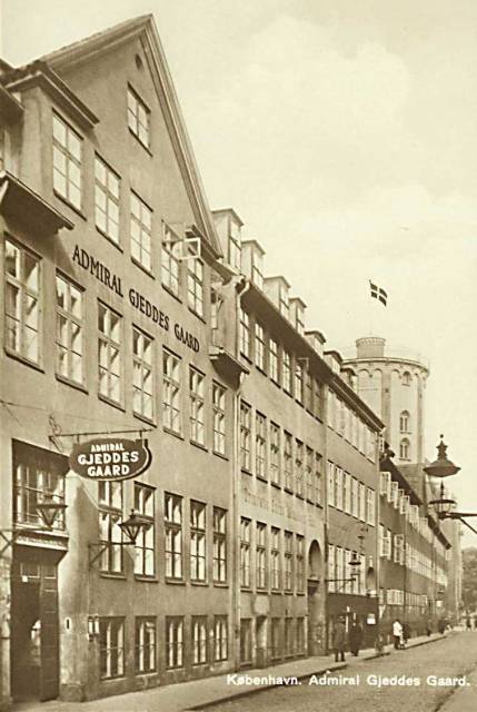 store-kannikestraede-10-postkort-fra-ca-1930