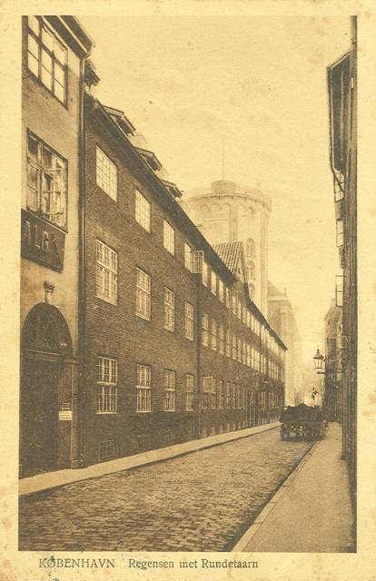 store-kannikestraede-postkort-med-regensen-og-rundetaarn-afsendt-i-1921